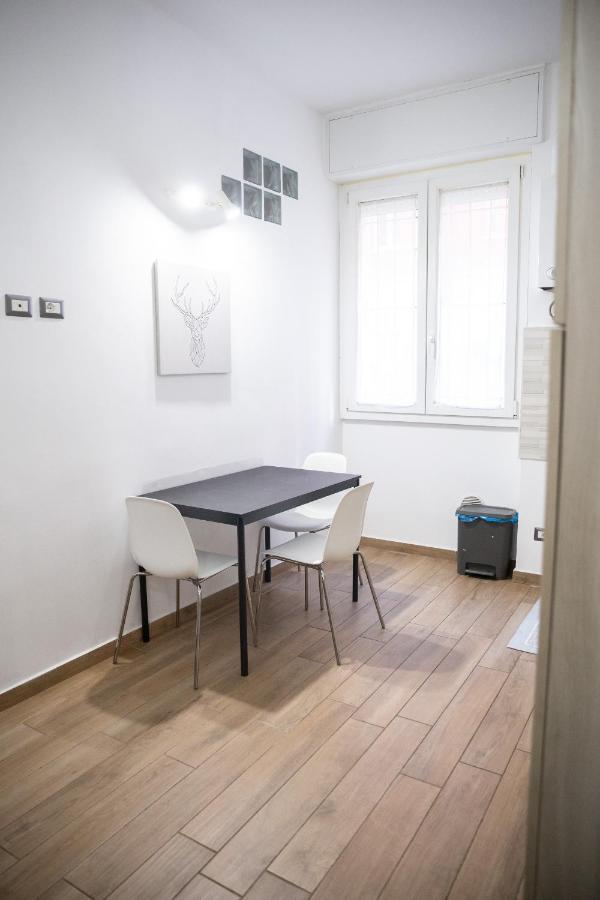 Apartamento Sweet House Navigli Milán Exterior foto
